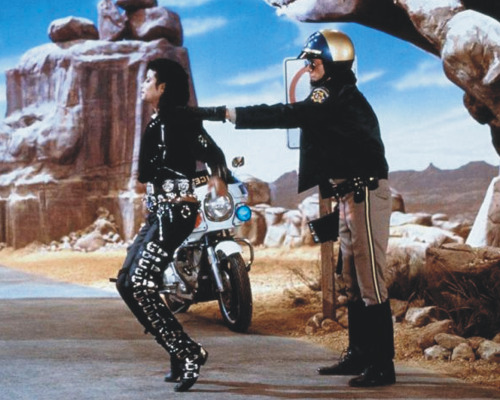 , &#8222;Moonwalker&#8220; mit Michael Jackson (1988) &#8211; Review eines LSD-Trips