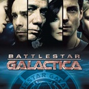 „Battlestar Galactica“ – Review der besten zwei Staffeln